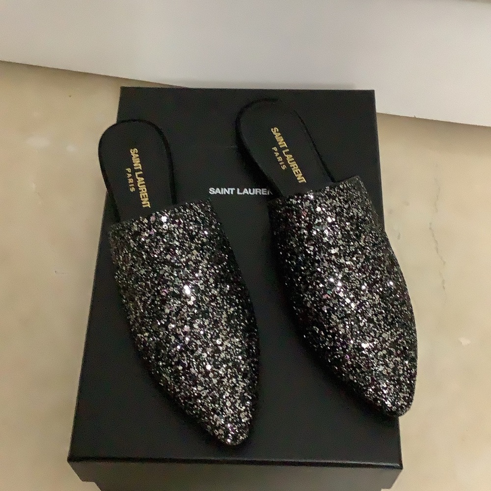 Saint Laurent Slip on’s